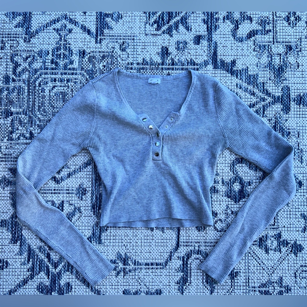 Garage Grey Long Sleeve Crop Top